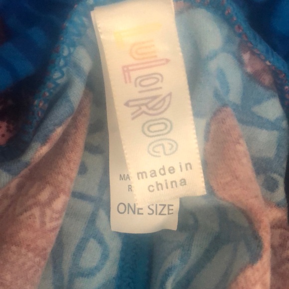 Blue Mosaic Bears Lularoe leggings new - Picture 3 of 4